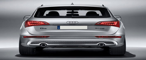 Full Rear View of Audi Q5