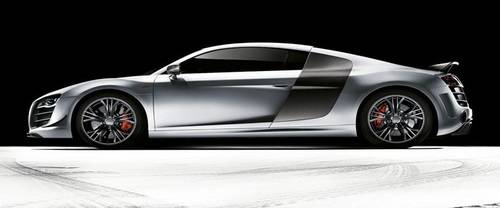 R8 Coupe Side view