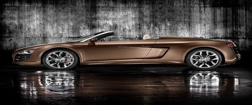 R8 Spyder Side view