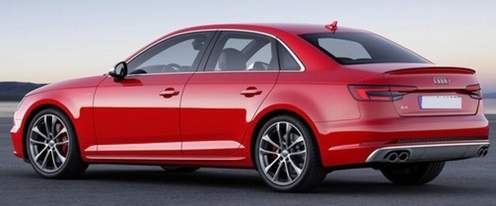 Rear Cross Side View of Audi S4