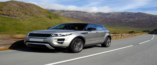 Range Rover Evoque Front angle low view