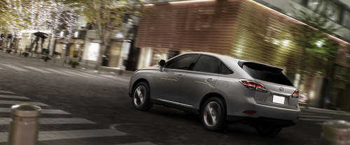 Rear Cross Side View of Lexus RX