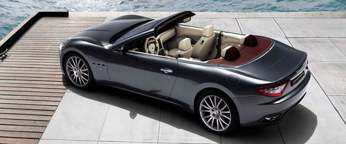 Rear Cross Side View of Maserati Grancabrio