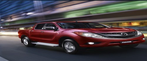 Mazda BT-50 Front Medium View