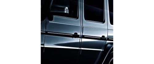 Mercedes-Benz G Class Drivers Side Mirror Front Angle