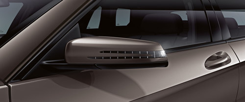 Mercedes-Benz GLK Class Drivers Side Mirror Front Angle