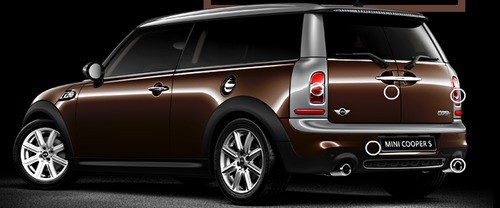 Rear Cross Side View of MINI Clubman