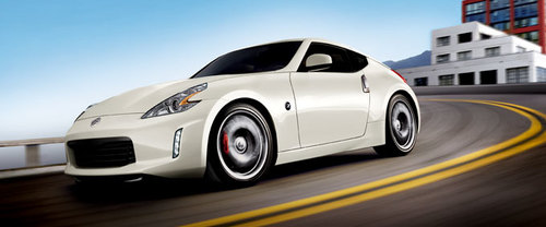 Nissan 370Z Coupe Front Side View