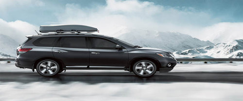 Nissan Pathfinder Drivers Sideview
