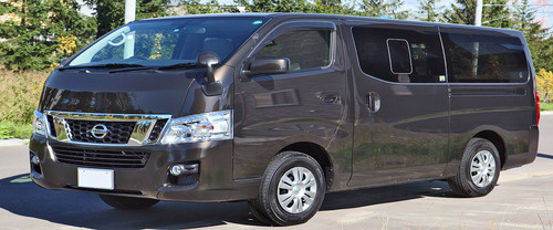 Nissan Urvan Front Side View