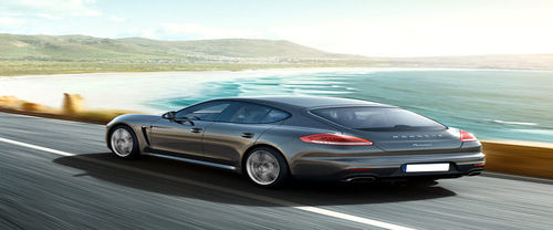Rear Cross Side View of Porsche Panamera Diesel