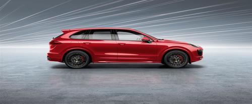 Porsche Cayenne GTS Drivers Sideview