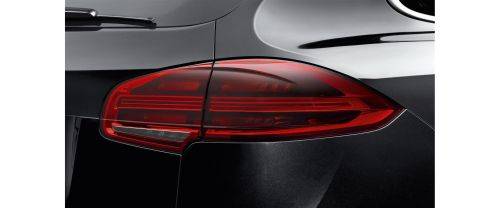 Cayenne Turbo S Tail light