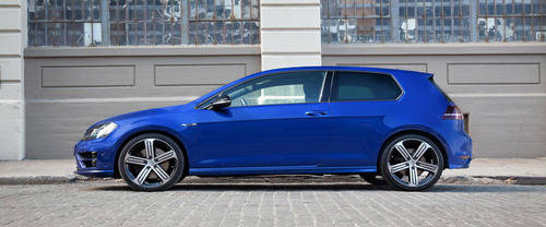 Golf R Side view