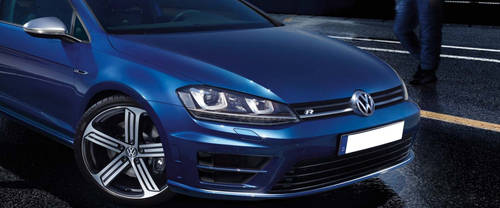 Golf R Grille View
