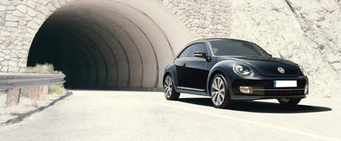 Volkswagen Beetle Front Cross Side View