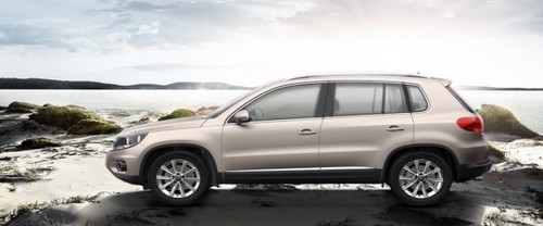 Tiguan Side view