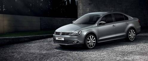 Volkswagen Jetta Side Medium View