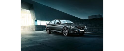 BMW 3 Series Gran Turismo Front Cross Side View