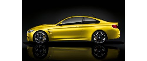 M4 Coupe Side view