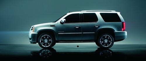 Escalade Platinum Side view
