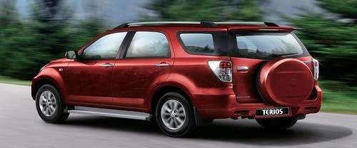 Rear Cross Side View of Daihatsu Terios 7 Seater