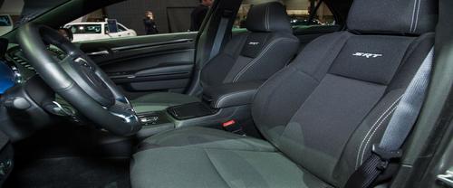 300C SRT8 Front Seats